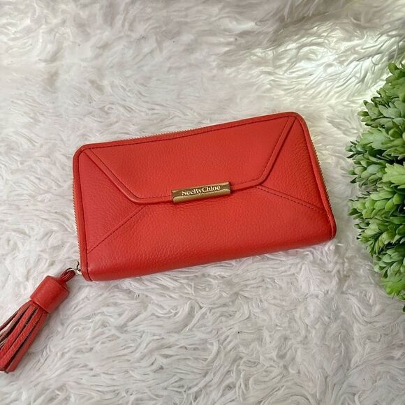 SEE BY CHLOE‎ Peachy Orange Full Zip Leather Wallet with Tassel Pull - Picture 1 of 12